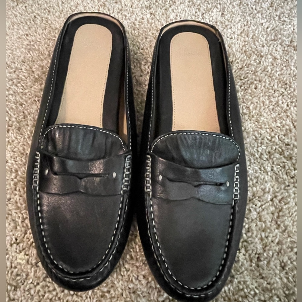 Johnston and Murphy black leather mule, size 6.5